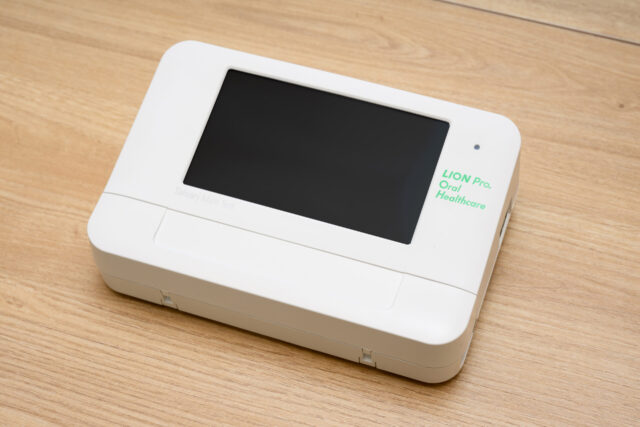 唾液検査キット